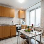 Пятиместный (Galeria, Комфортные Апартаменты для 4х (Гоголя 19)), Мини-отель Welcome Apartment