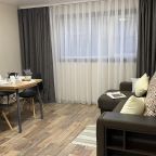 Дом (Alior House (Горно-Алтайск, поселок Катунь, ул. Советская 7а)), Мини-отель Welcome Apartment