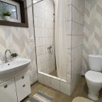 Дом (Alior House (Горно-Алтайск, поселок Катунь, ул. Советская 7а)), Мини-отель Welcome Apartment