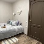 Дом (Alior House (Горно-Алтайск, поселок Катунь, ул. Советская 7а)), Мини-отель Welcome Apartment