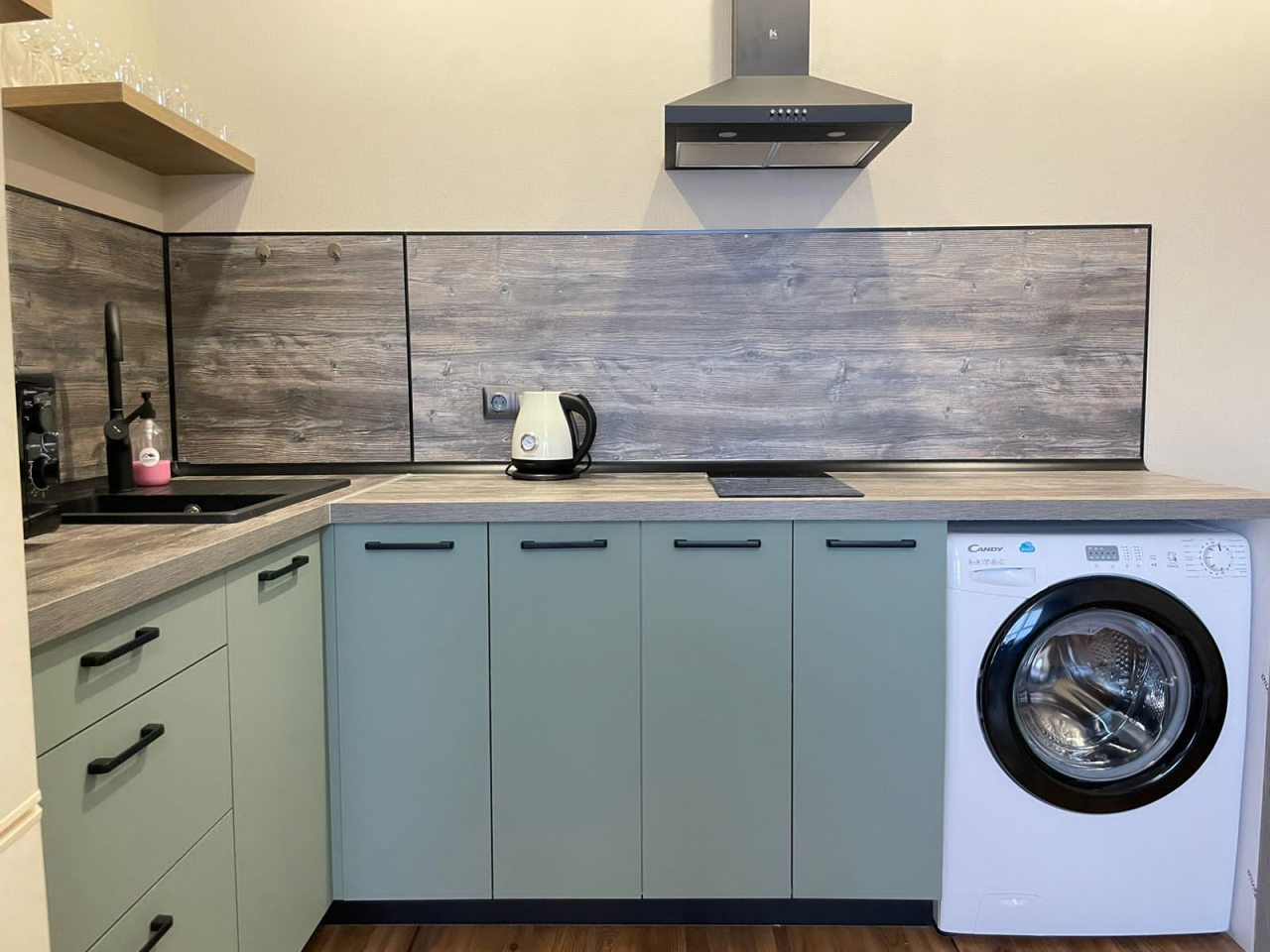 Квартира (Clear coast Apartmets для 6х (Ясный Берег, 35)), Апартаменты Welcome Apartment