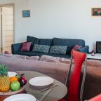 Квартира (Siberia, Апартаменты для 6х, кондиционер (Карла Маркса 27)), Апартаменты Welcome Apartment