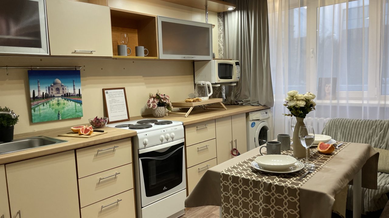 Квартира (Silver Уютные апартаменты для 6х (Красный проспект 155)), Апартаменты Welcome Apartment