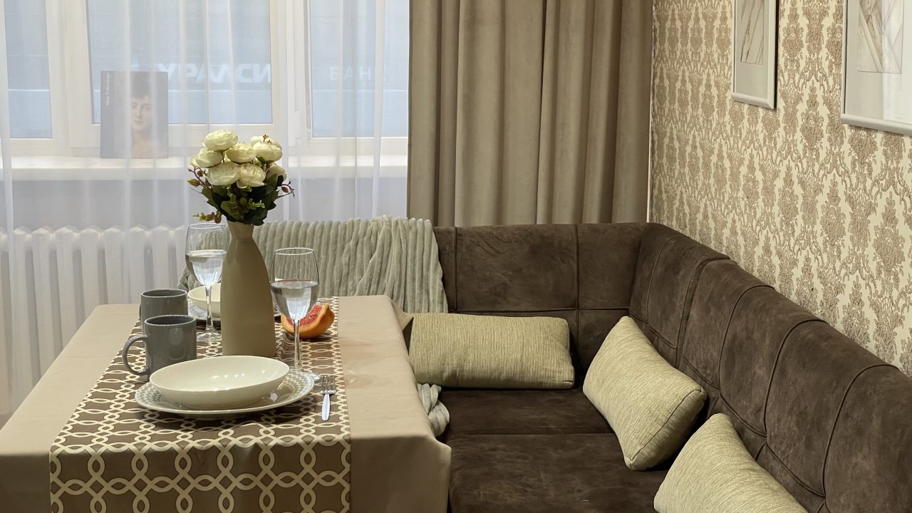 Квартира (Silver Уютные апартаменты для 6х (Красный проспект 155)), Апартаменты Welcome Apartment