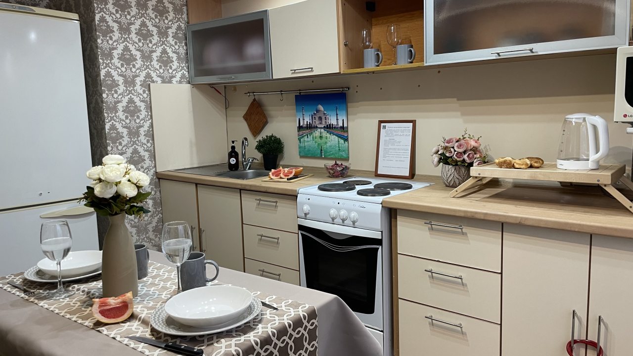 Квартира (Silver Уютные апартаменты для 6х (Красный проспект 155)), Апартаменты Welcome Apartment