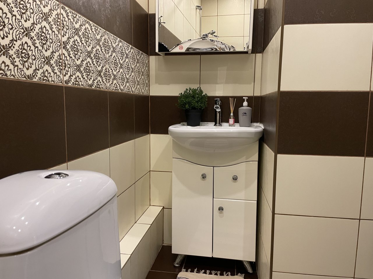 Квартира (Silver Уютные апартаменты для 6х (Красный проспект 155)), Апартаменты Welcome Apartment