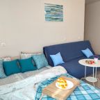 Квартира (Blue sky, Комфортные апартаменты в новом доме (Кошурникова 29 5)), Апартаменты Welcome Apartment