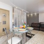 Семиместный (Элитные Апартаменты с видом на реку,Большая Ванная (2ая Обская, 73)), Апартаменты Welcome Apartment