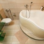 Семиместный (Элитные Апартаменты с видом на реку,Большая Ванная (2ая Обская, 73)), Апартаменты Welcome Apartment