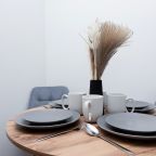 Апартаменты (На Красном факеле 25/1), Апартаменты Welcome Apartment