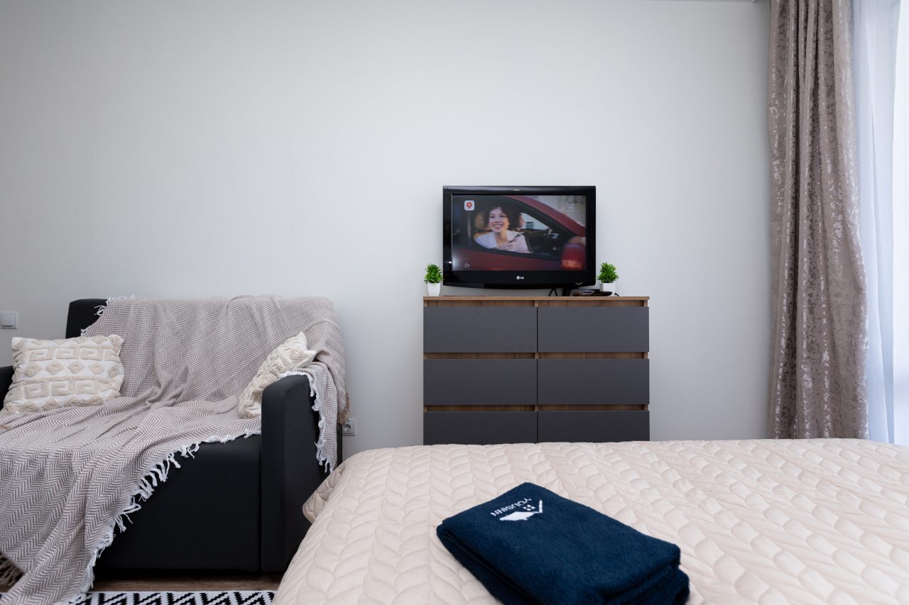 Апартаменты (На Красном факеле 25/1), Апартаменты Welcome Apartment