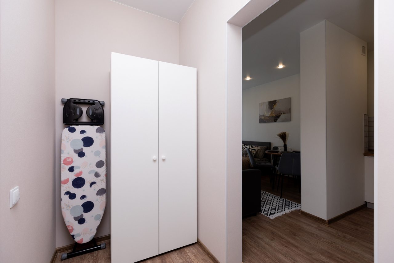 Апартаменты (На Красном факеле 25/1), Апартаменты Welcome Apartment