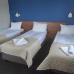 Трёхместный и более (Улучшенный стандарт с двуспальной или раздельными кроватями), Отель Рубеж