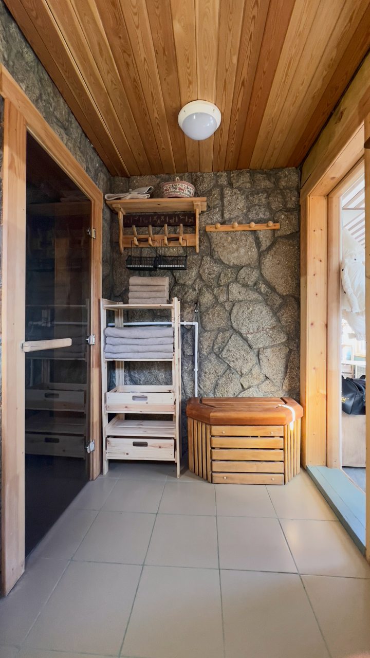 Дом (Осина с русской баней на дровах), Гостевой дом Дагар