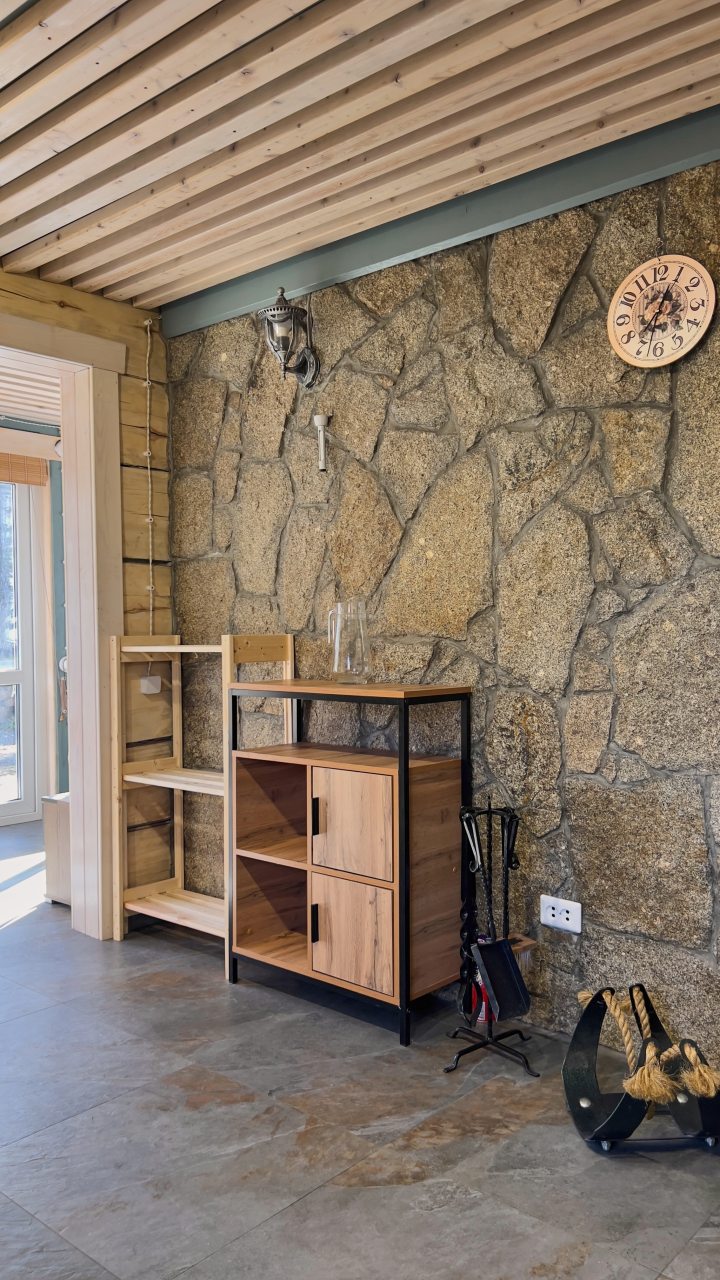 Дом (Осина с русской баней на дровах), Гостевой дом Дагар