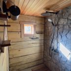 Дом (Осина с русской баней на дровах), Гостевой дом Дагар