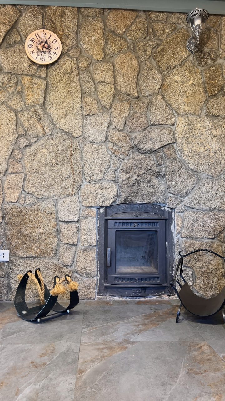 Дом (Осина с русской баней на дровах), Гостевой дом Дагар