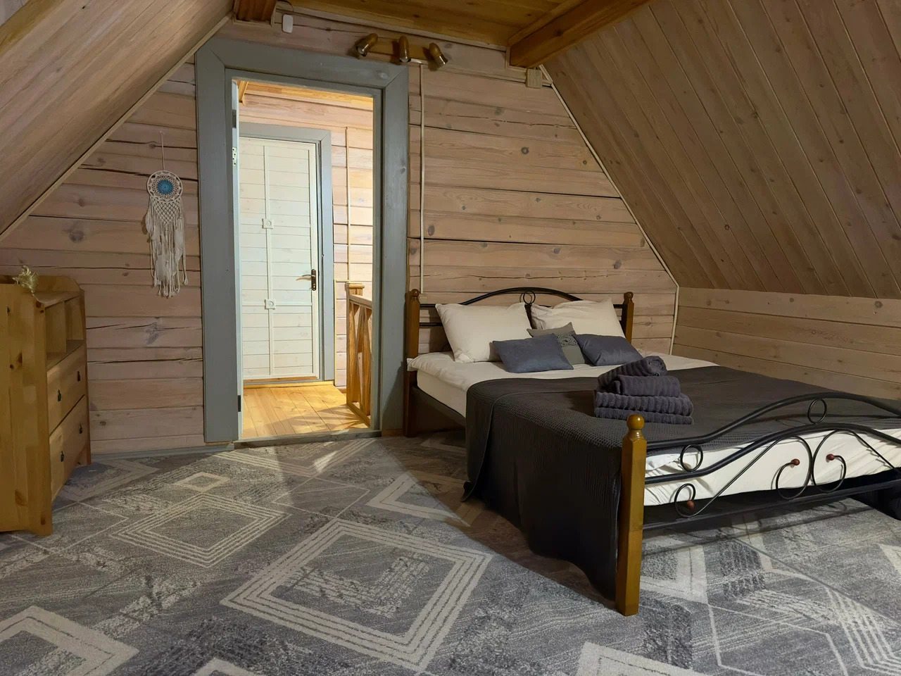 Дом (Синюха с сауной), Гостевой дом Дагар