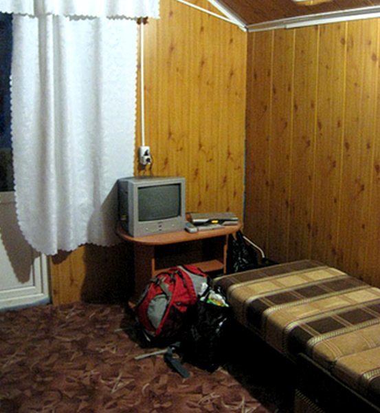 Трёхместный и более (4-местный Стандарт) отеля Белая Роща, Приэльбрусье