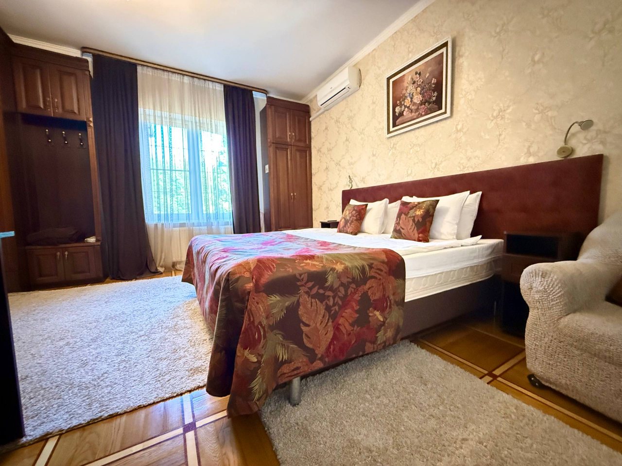 Люкс (Люкс), Гостевой дом Тарасово Хаус