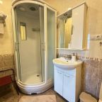 De Luxe, Гостевой дом Тарасово Хаус