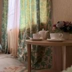 De Luxe, Гостевой дом Тарасово Хаус
