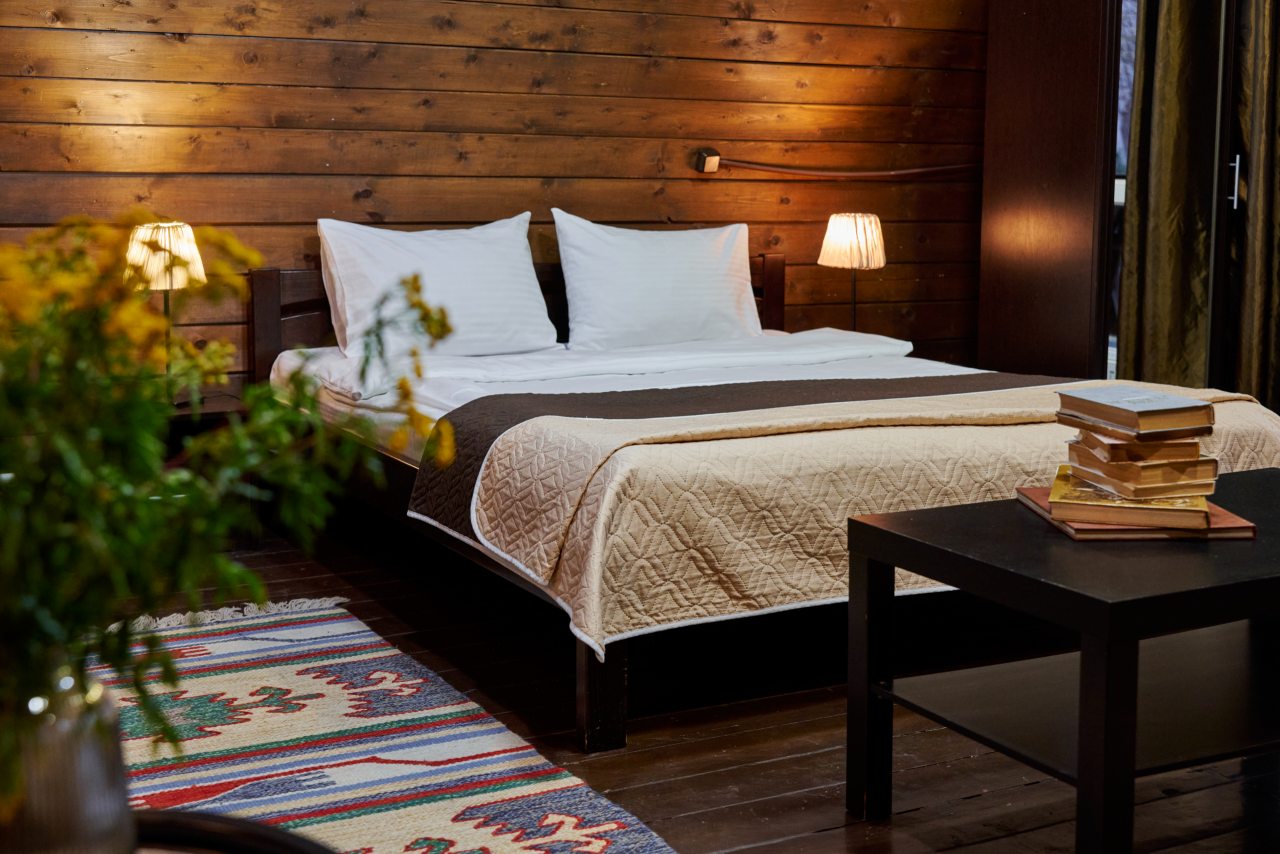 Бунгало (Дом семейный на четверых), База отдыха Алино