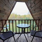 Бунгало (Дом семейный на четверых), База отдыха Алино