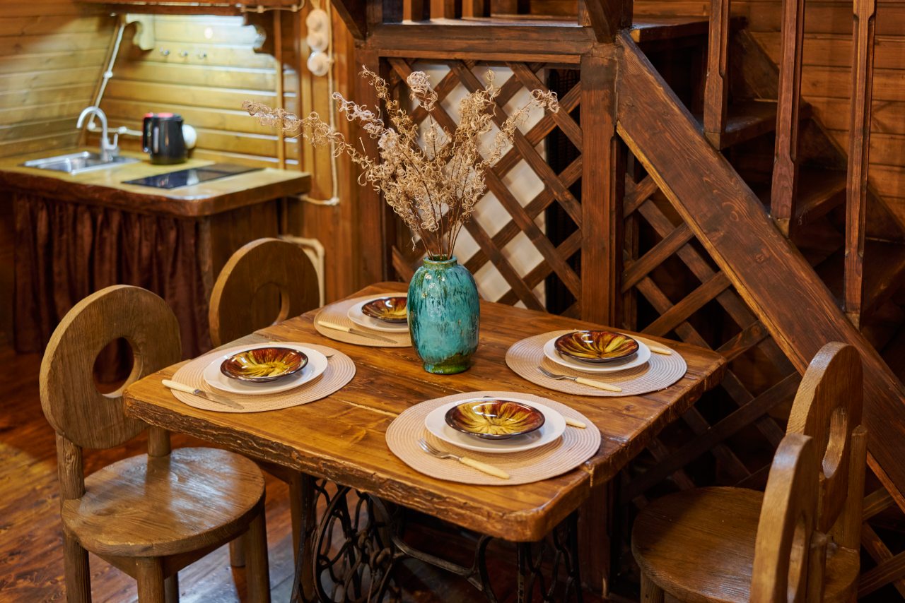 Бунгало (Домик двухуровневый с сауной и камином), База отдыха Алино