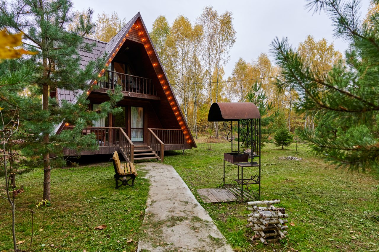 Бунгало (Домик двухуровневый с сауной и камином), База отдыха Алино
