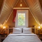 Бунгало (Домик двухуровневый с сауной и камином), База отдыха Алино