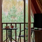 Бунгало (Домик двухуровневый с сауной и камином), База отдыха Алино