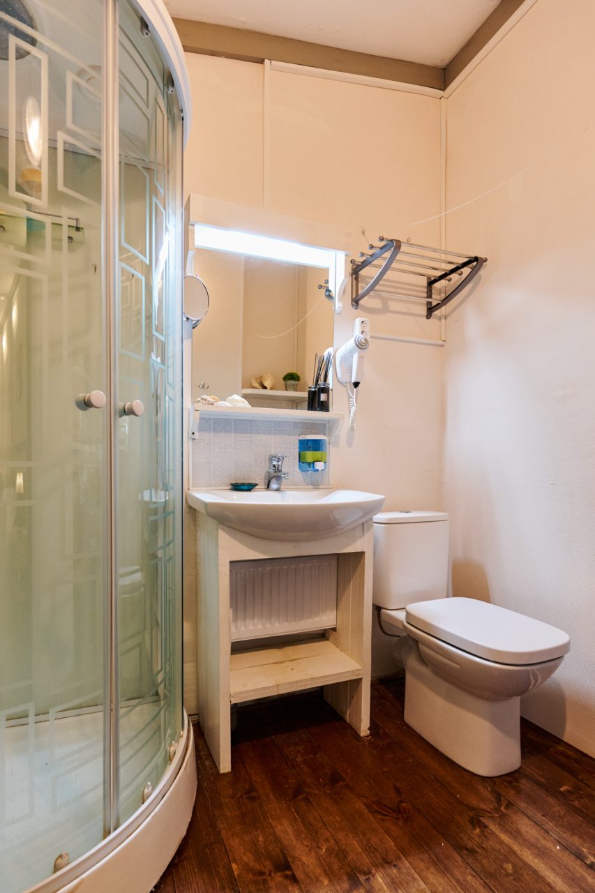 Двухместный (Номер с отдельным входом с сауной), База отдыха Алино