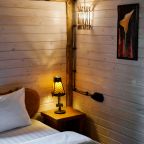 Люкс (Дом №12 категории Люкс с электрокамином и двумя санузлами), База отдыха Алино