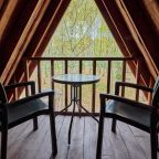 Люкс (Дом №12 категории Люкс с электрокамином и двумя санузлами), База отдыха Алино