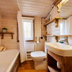 Люкс (Дом №12 категории Люкс с электрокамином и двумя санузлами), База отдыха Алино