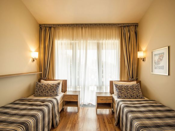 Фотография номера гостиницы Поляна 1389