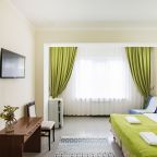 Двухместный (Улучшенный номер без балкона), Гостиница Grand Crystal Group