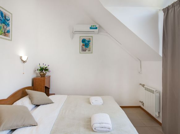 Фотография номера гостиницы Кристалл