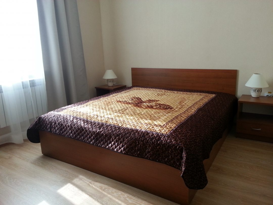 Двухместный (п/люкс однокомнатный с 2-сп. кроватью) гостиницы Сокол, Сорочинск