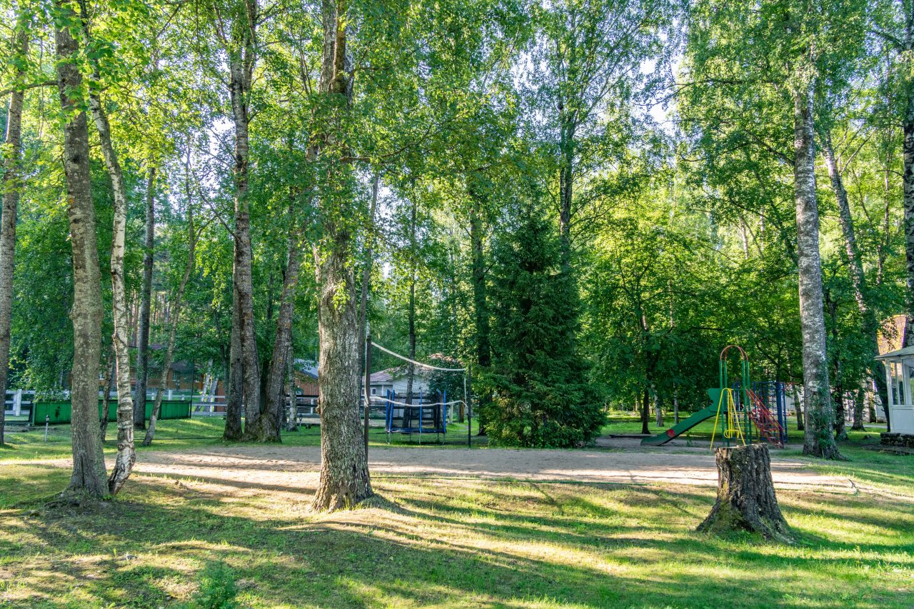 Апартаменты (С 1-й спальней и балконом 207/2-этаж), Загородный клуб Ромашка