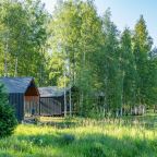 Коттедж (У озера с двумя спальнями 100м2), Загородный клуб Ромашка