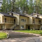 Апартаменты (С 1-й спальней и балконом 207/2-этаж), Загородный клуб Ромашка