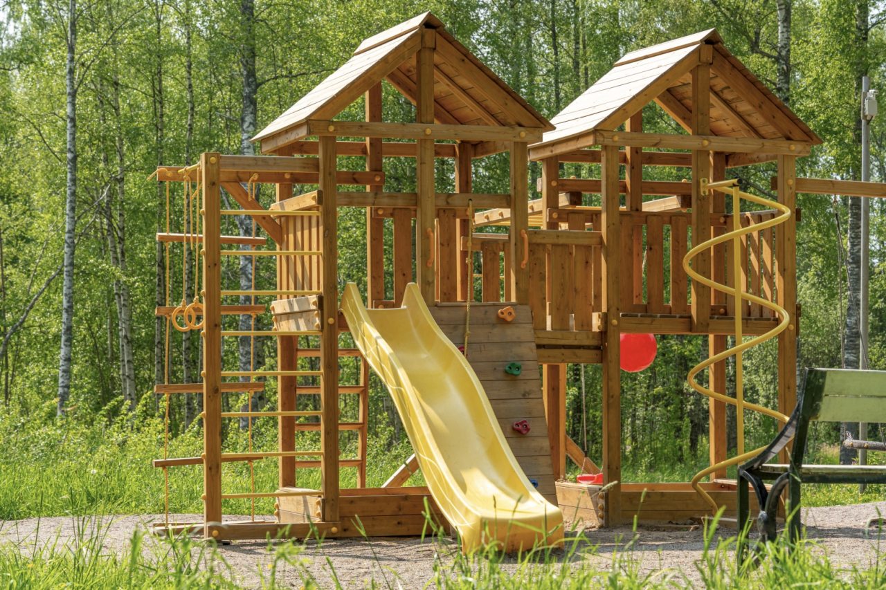 Апартаменты (С 1-й спальней и балконом 207/2-этаж), Загородный клуб Ромашка