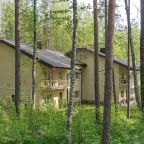 Апартаменты (С 1-й спальней и балконом 207/2-этаж), Загородный клуб Ромашка