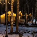 Коттедж (Малый  у леса с 2-мя спальнями (4+2)), Загородный клуб Ромашка