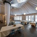 Коттедж (У озера с двумя спальнями 100м2), Загородный клуб Ромашка