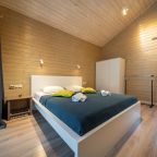 Дом (С видом на лес гостиная со спальней 50 м2), Загородный клуб Ромашка