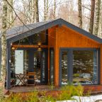 Дом (С видом на лес гостиная со спальней 36 м2), Загородный клуб Ромашка