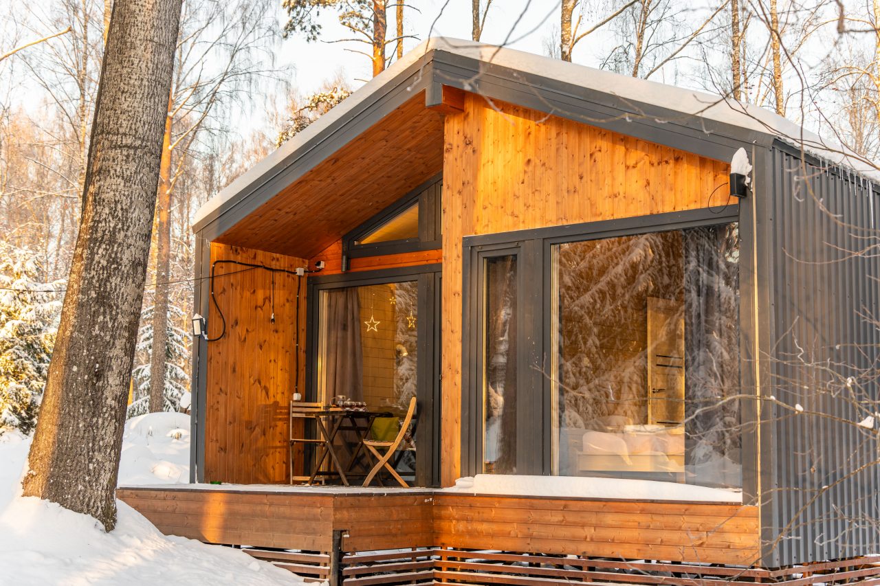 Дом (У воды  гостиная со спальней Черника/Ежевика 36 м2), Загородный клуб Ромашка